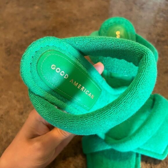 NWT Size 10 Good American Green Terry Cloth Heels - Picture 4 of 12
